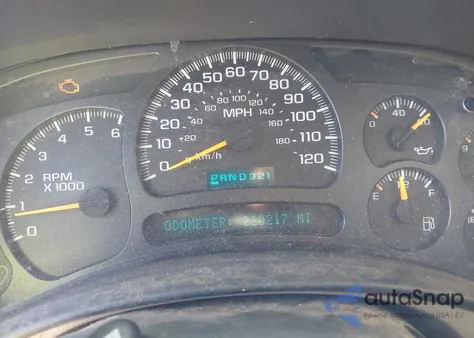 2005 Chevrolet Silverado 1500 Ls z USA, uszkodzony, nr VIN 2GCEC13T251324703